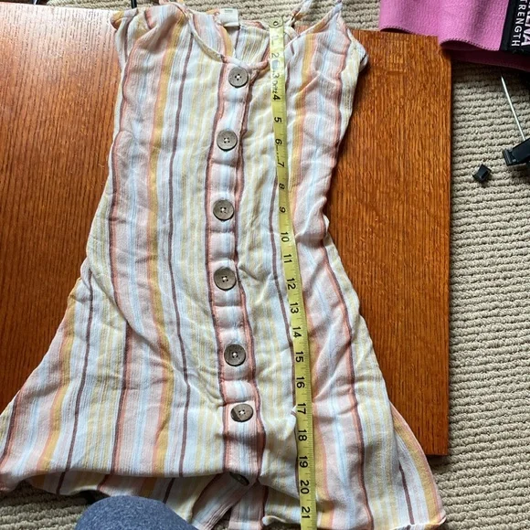 BILLABONG SWEET FOR YA Mini slip dress. Size XS. Button down.Adjustable straps. - Picture 12 of 13